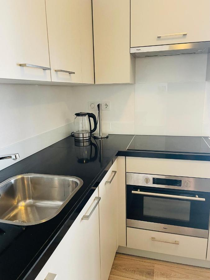 Luxe Appartement Binnenstad Maastricht C03 Bagian luar foto